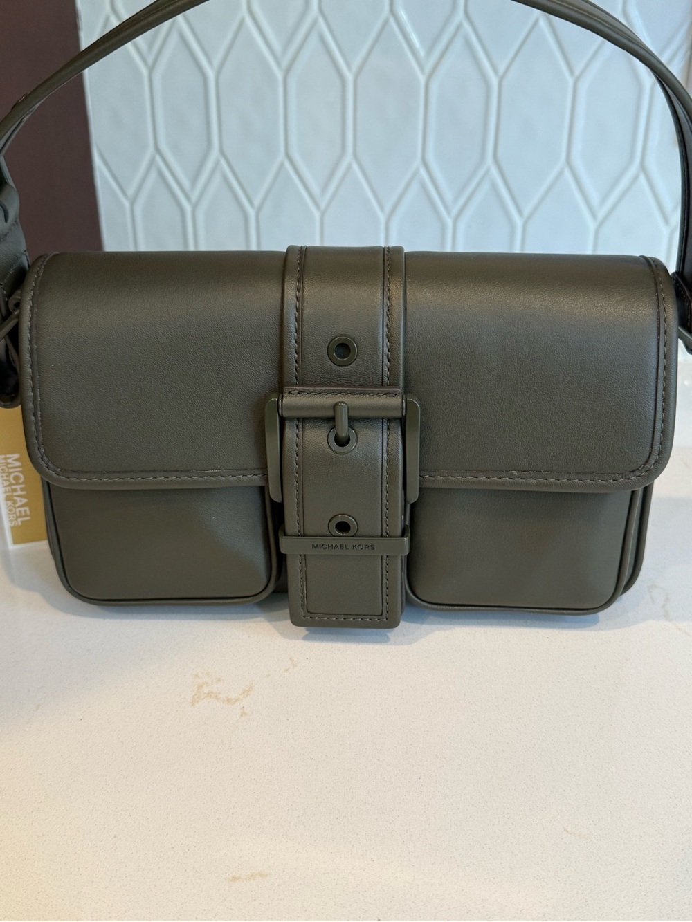 Michael Kors Colby Olive Leather Shoulder Bag - Picture 3 of 5
